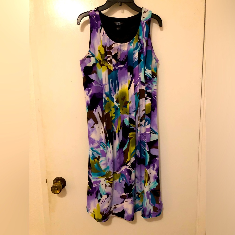 Perception New York, floral, pleated,sundress in size 8.